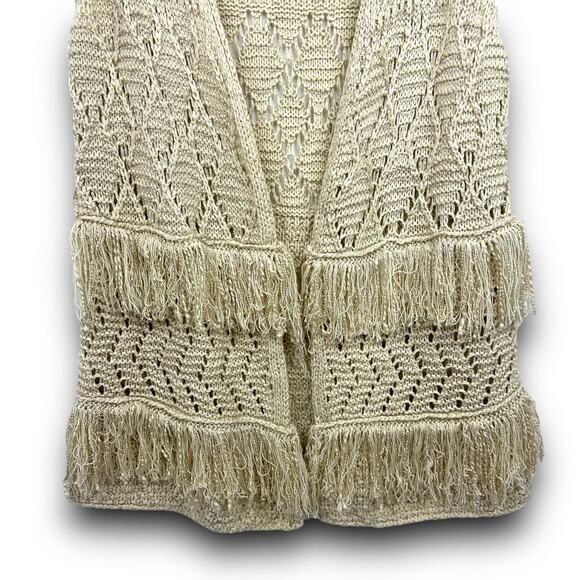 Umgee Shaggy Fringe Boho Crochet Knit Open Vest Sleeveless Cardigan Tan Medium - Picture 3 of 5